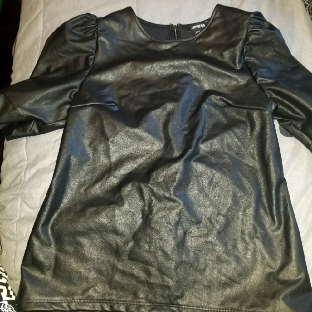 Express shirt